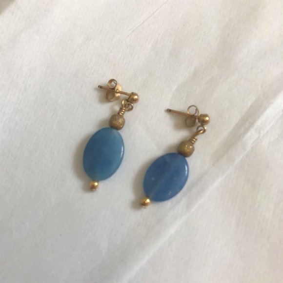 3/$15 Vintage Blue and Gold Earrings - Picture 1 of 2